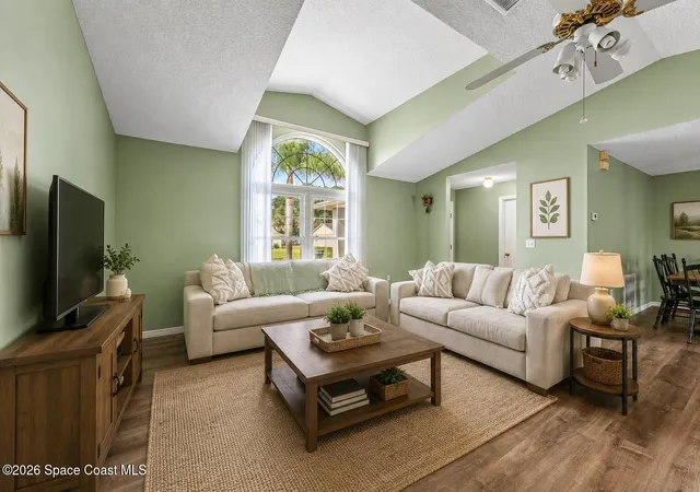 3rd image of 960 Fairhaven St Ne, Palm Bay, FL 32907 | MLS# 1085360
