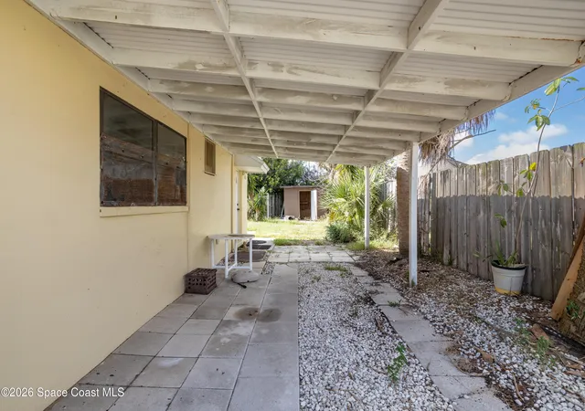 Photo 4 of Sale Pending at 335 Brewster Rd, Indialantic, FL 32903 | MLS# 1085270 | Listing updated on 2026-09-12
