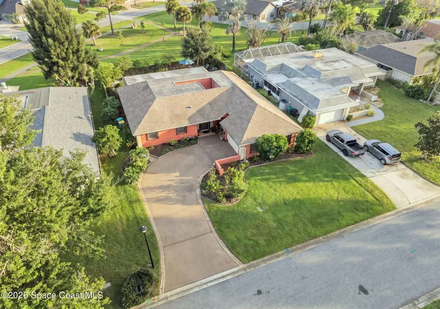 Photo 3 of Sale Pending at 1025 Park Ridge Pl, Melbourne, FL 32940 | MLS# 1085303 | Listing updated on 2026-09-07