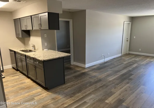 Photo 3 of Single family home for sale at 208 Red Cedar Pl #208, Brandon, FL 33510 | MLS# 1085330 | Listing updated on 2026-09-19