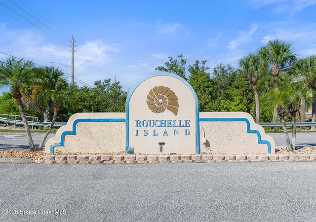 Photo 2 of Condo for sale at 426 Bouchelle Dr #301, New Smyrna Beach, FL 32169 | MLS# 1085379 | Listing updated on 2026-08-24