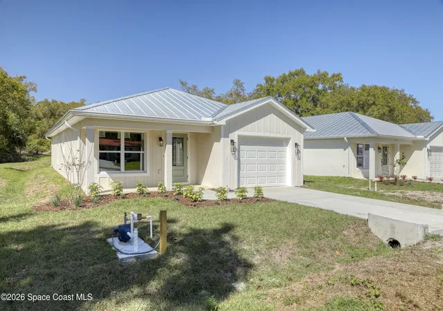3rd image of 5812 Hammock St, Mims, FL 32754 | MLS# 1085397