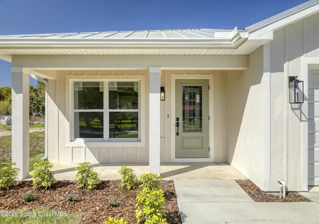 4th image of 5812 Hammock St, Mims, FL 32754 | MLS# 1085397