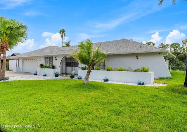 3rd image of 1512 Meadowbrook Rd Ne, Palm Bay, FL 32905 | MLS# 1085472