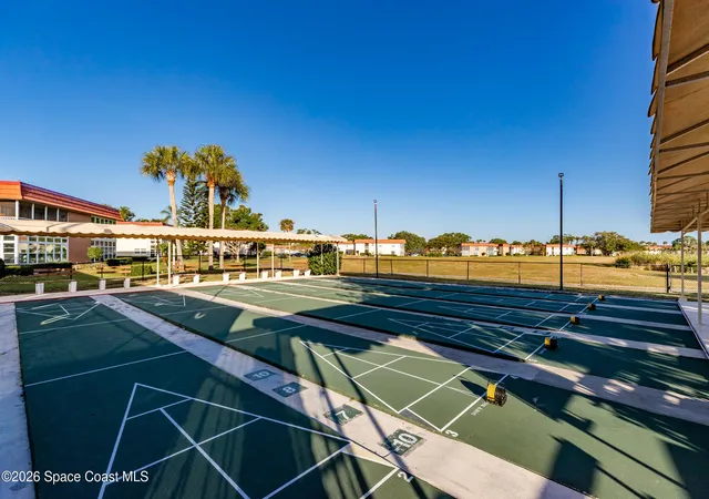 2nd image of 50 Woodland Dr, Vero Beach, FL 32962