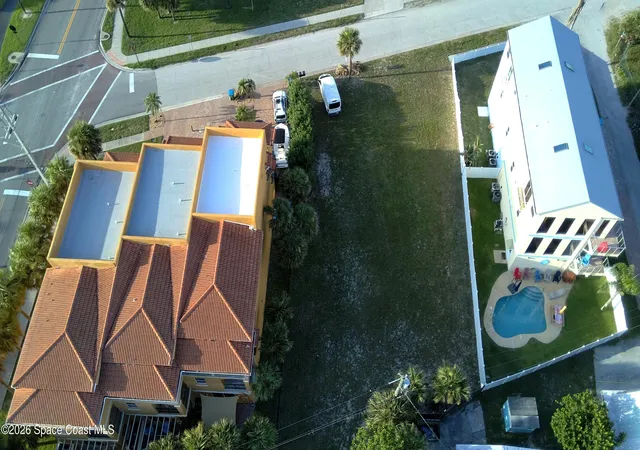 3rd image of 611 Washington Ave, Cape Canaveral, FL 32920 | MLS# 1085483