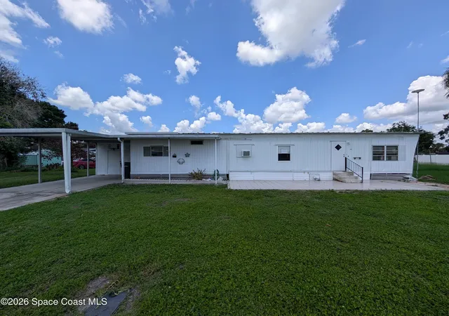 1st image of 1509 Skyview Blvd, Lakeland, FL 33801 | MLS# 1085485