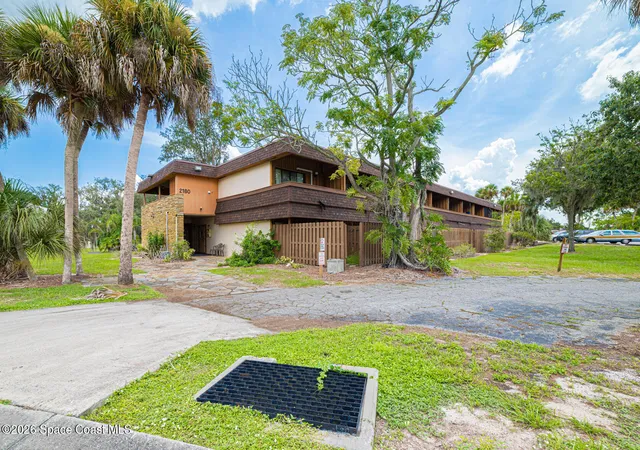 12th image of 2180 Country Club Dr #219, Titusville, FL 32780 | MLS# 1085498