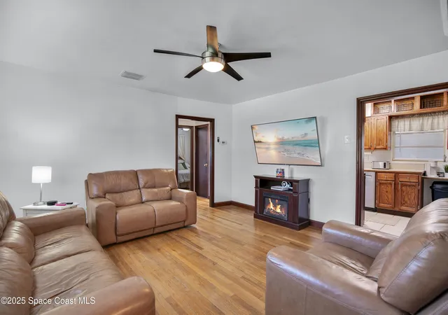 Photo 3 of Single family home for sale at 11 Aster Dr, De Bary, FL 32713 | MLS# 1085504 | Listing updated on 2026-09-23