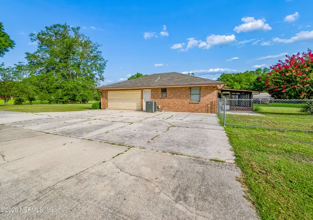 Photo 3 of Single family home for sale at 1206 Raiford Rd, Starke, FL 32091 | MLS# 2157876 | Listing updated on 2026-09-08