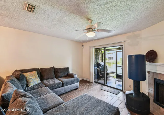 image of 7701 Baymeadows Cir #1036, Jacksonville, FL 32256 | MLS# 2103403