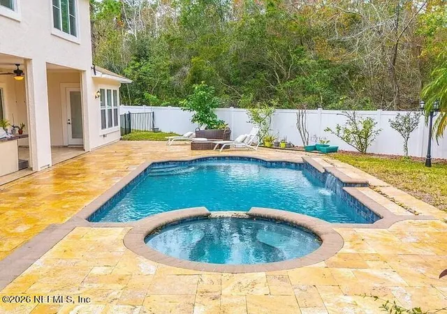 5th image of 9902 Windwater Ct, Jacksonville, FL 32256 | MLS# 2109428
