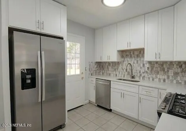 Photo 4 of Single family home for sale at 1283 Nantucket Ave, Jacksonville, FL 32233 | MLS# 2129403 | Listing updated on 2026-09-18