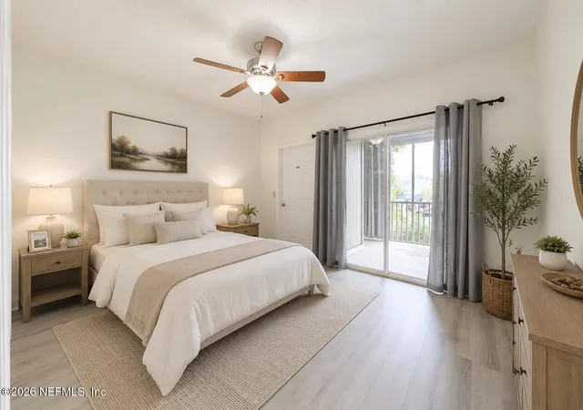 4th image of 10000 Gate Pkwy #726, Jacksonville, FL 32246 | MLS# 2130130
