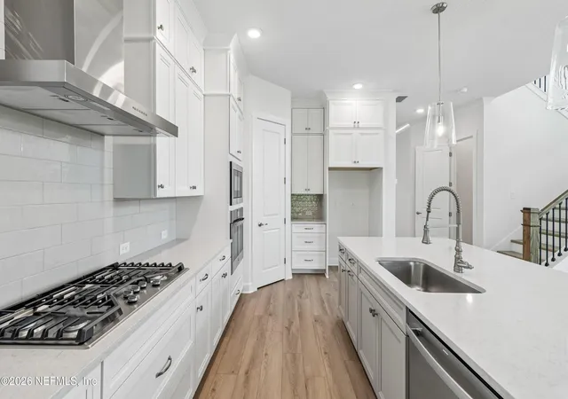 4th image of 12157 Mariposa Ave, Jacksonville, FL 32256 | MLS# 2130920