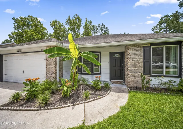 Photo 3 of Single family home for sale at 3660 Mandarin Woods Dr N, Jacksonville, FL 32223 | MLS# 2131305 | Listing updated on 2026-09-14