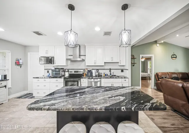 Photo 3 of Single family home for sale at 3660 Mandarin Woods Dr N, Jacksonville, FL 32223 | MLS# 2131305 | Listing updated on 2026-09-14