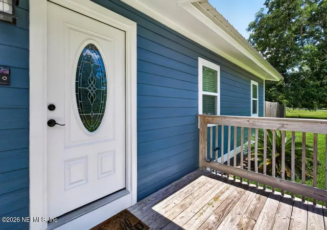 Photo 3 of Single family home for sale at 703 Bonnieview Rd, Fernandina Beach, FL 32034 | MLS# 2133020 | Listing updated on 2026-07-27