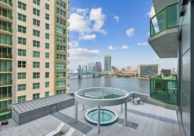 Photo 3 of Condo for sale at 1431 Riverplace Blvd #1004, Jacksonville, FL 32207 | MLS# 2134989 | Listing updated on 2026-09-10