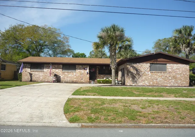 2nd image of 1932 Dalamon St, Jacksonville, FL 32211 | MLS# 2139221