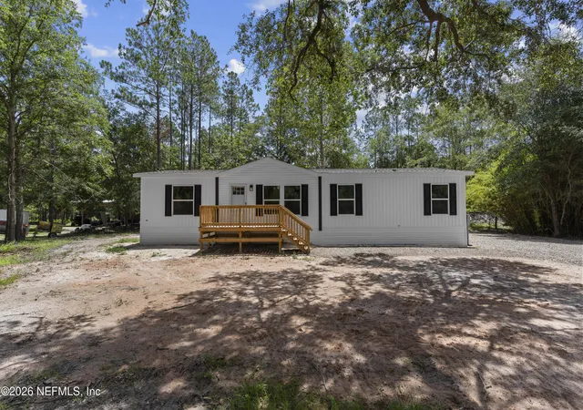 Photo 3 of Manufactured home for sale at 12473 SW 79th Avenue, Starke, FL 32091 | MLS# 2136855 | Listing updated on 2026-08-20
