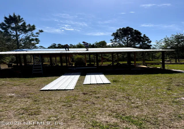 Photo 4 of Manufactured home for sale at 100 Kenwood Boat Ramp Rd, Interlachen, FL 32148 | MLS# 2138159 | Listing updated on 2026-09-16