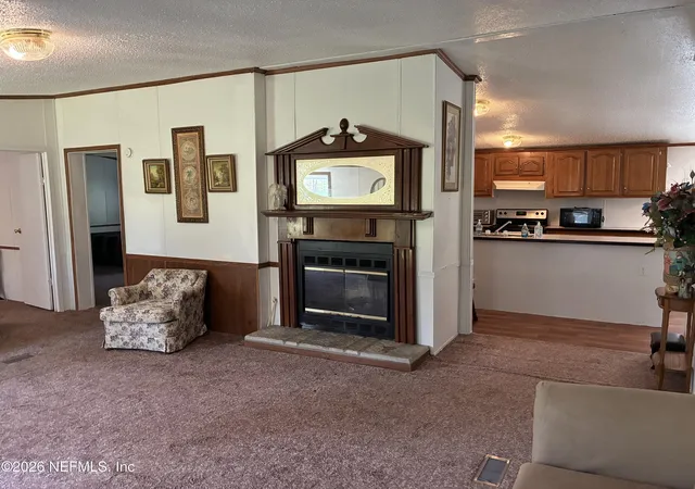 Photo 4 of Manufactured home for sale at 109 Greenwood Rd, Florahome, FL 32140 | MLS# 2138475 | Listing updated on 2026-07-22