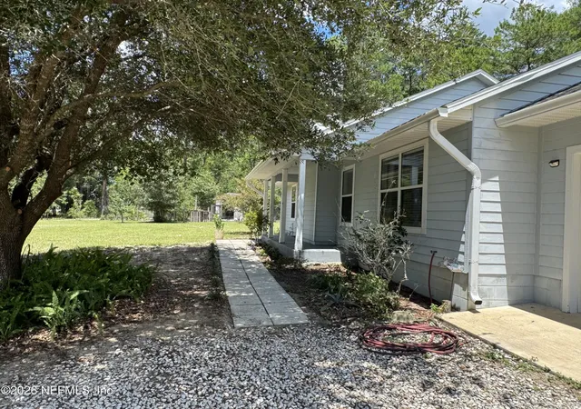 Photo 2 of Single family home for sale at 1134 Coral Farms Rd, Florahome, FL 32140 | MLS# 2140286 | Listing updated on 2026-08-02