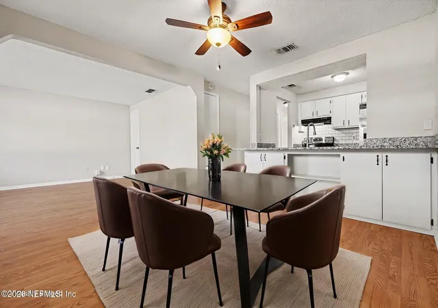 3rd image of 4226 Loys Dr, Jacksonville, FL 32246 | MLS# 2141185