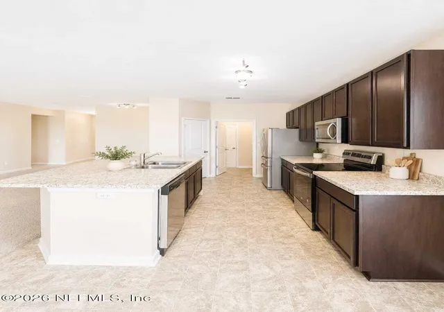 3rd image of 11595 Dunns Crossing Dr, Jacksonville, FL 32218 | MLS# 2142637