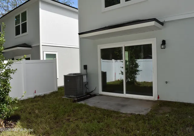 36th image of 2720 Iron Rock Ct, Jacksonville, FL 32254 | MLS# 2144980