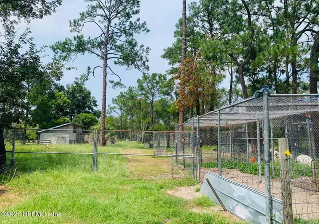2nd image of 8901 Ne Us Hwy 301, Hawthorne, FL 32640 | MLS# 2149239
