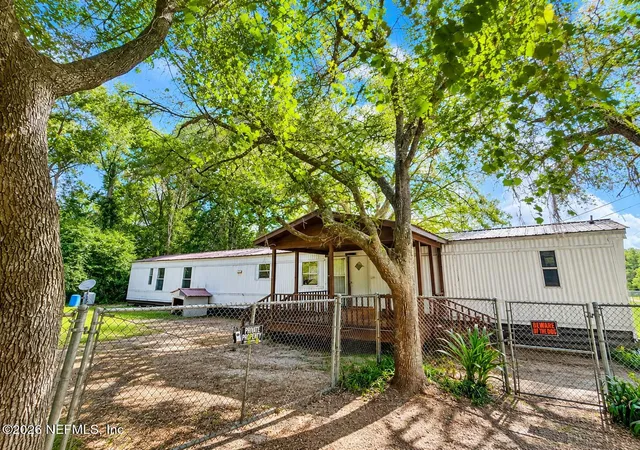 29th image of 222 Pine St, Hawthorne, FL 32640 | MLS# 2156803