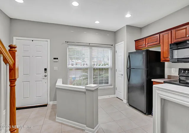 Photo 3 of Townhouse for sale at 6795 Arching Branch Cir, Jacksonville, FL 32258 | MLS# 2147810 | Listing updated on 2026-08-18