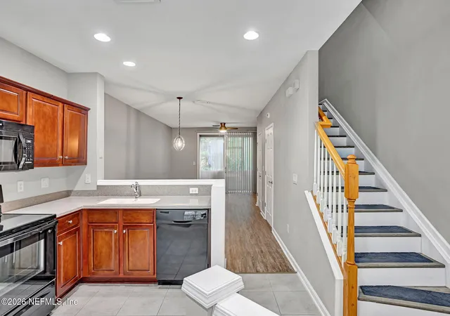 Photo 4 of Townhouse for sale at 6795 Arching Branch Cir, Jacksonville, FL 32258 | MLS# 2147810 | Listing updated on 2026-08-18