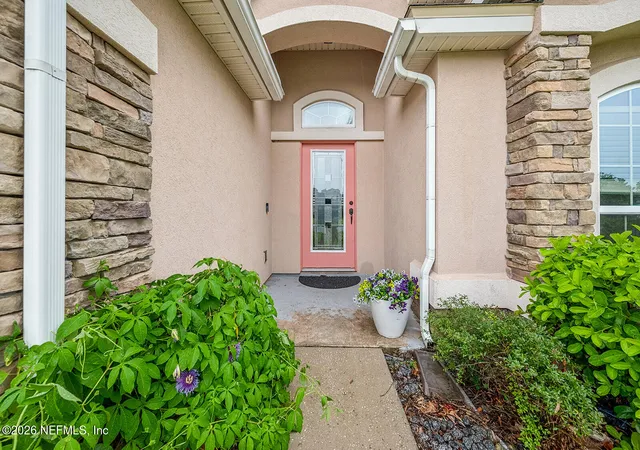 Photo 2 of Sale Pending at 1414 Nochaway Dr, Saint Augustine, FL 32092 | MLS# 2157588 | Listing updated on 2026-09-30