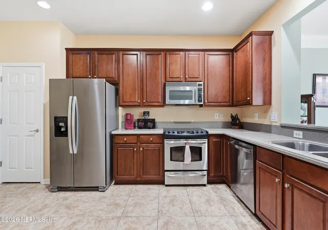 3rd image of 6480 Yellow Leaf Ct, Jacksonville, FL 32258 | MLS# 2155695