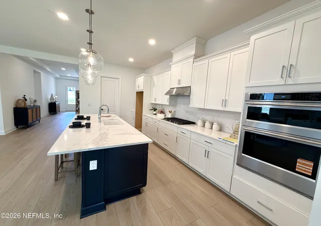 3rd image of 12127 Endeavor Dr, Jacksonville, FL 32256 | MLS# 2149170