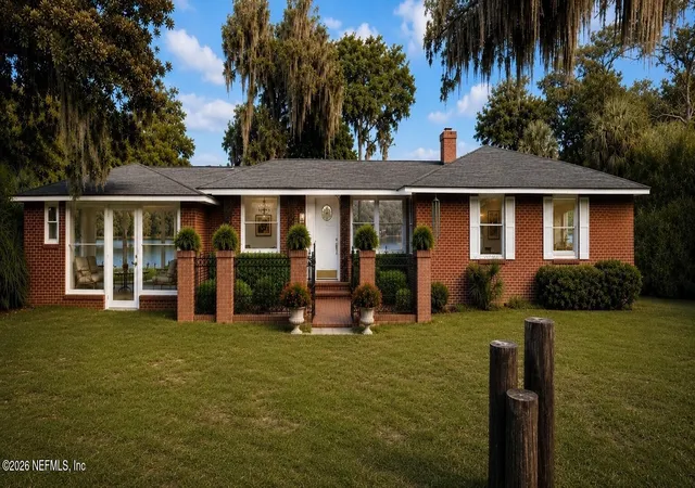 Photo 1 of Sale Pending at 1900 E Holly Oaks Lake Rd, Jacksonville, FL 32225 | MLS# 2149218 | Listing updated on 2026-09-01