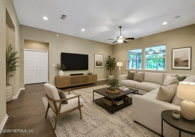 Photo 3 of Single family home for sale at 16777 Oak Preserve Dr, Jacksonville, FL 32226 | MLS# 2149929 | Listing updated on 2026-09-07