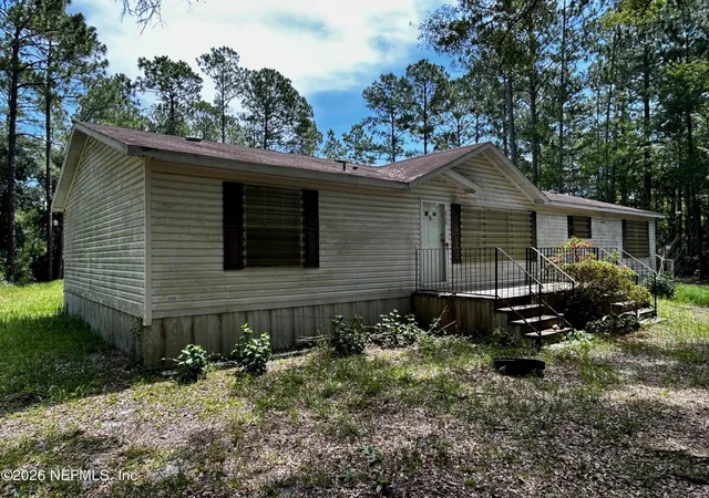 Photo 4 of Manufactured home for sale at 4730 Catherine St, Hastings, FL 32145 | MLS# 2153269 | Listing updated on 2026-08-18
