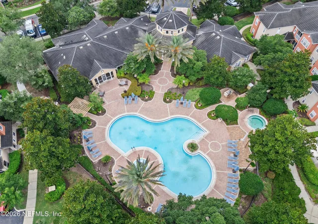 image of 10075 Gate Pkwy N, Jacksonville, FL 32246
