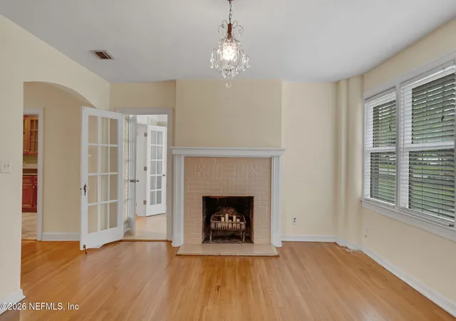 Photo 2 of Single family home for sale at 1536 Harbor Oaks Rd, Jacksonville, FL 32207 | MLS# 2151023 | Listing updated on 2026-09-16