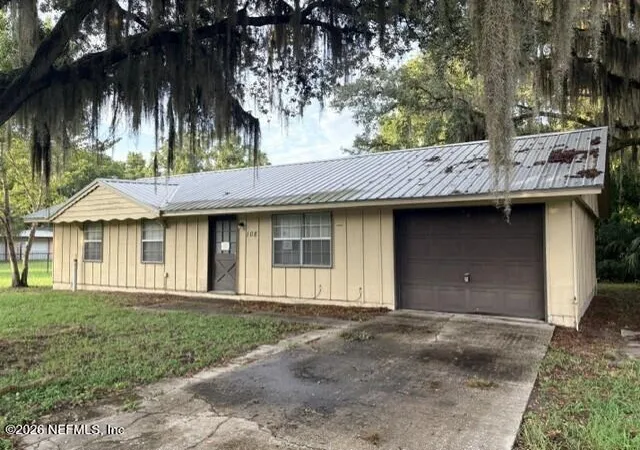 Photo 3 of Single family home for sale at 108 River Rd Dr, Palatka, FL 32177 | MLS# 2157210 | Listing updated on 2026-08-29