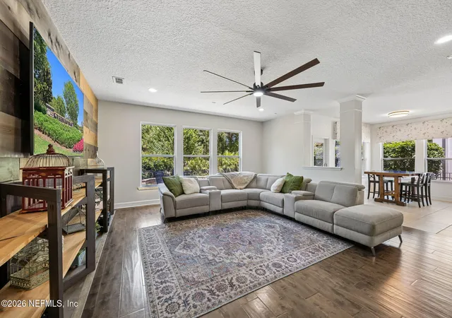 Photo 2 of Single family home for sale at 333 Woodland Greens Dr, Ponte Vedra, FL 32081 | MLS# 2154862 | Listing updated on 2026-09-16