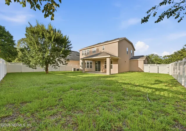 Photo 3 of Sale Pending at 4518 Plantation Oaks Blvd, Orange Park, FL 32065 | MLS# 2154975 | Listing updated on 2026-08-20