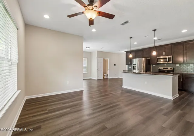 Photo 3 of Townhouse for sale at 2529 Caney Oaks Dr W, Jacksonville, FL 32218 | MLS# 2154966 | Listing updated on 2026-07-22