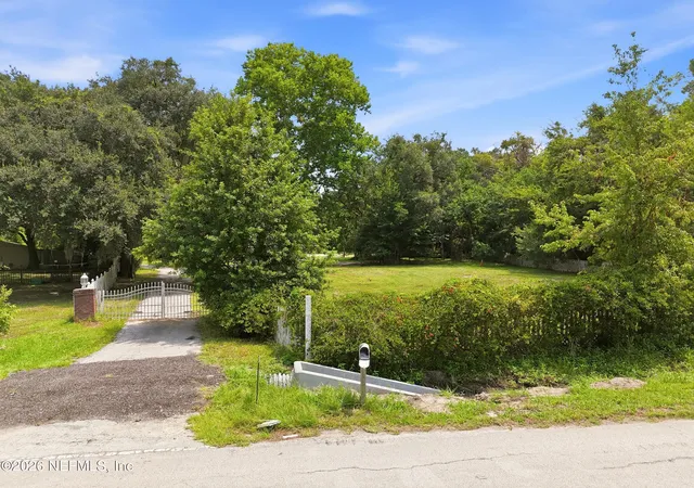 Photo 1 of Land for sale at 590 Palmetto Blf Rd, Palatka, FL 32177 | MLS# 2154343 | Listing updated on 2026-07-29