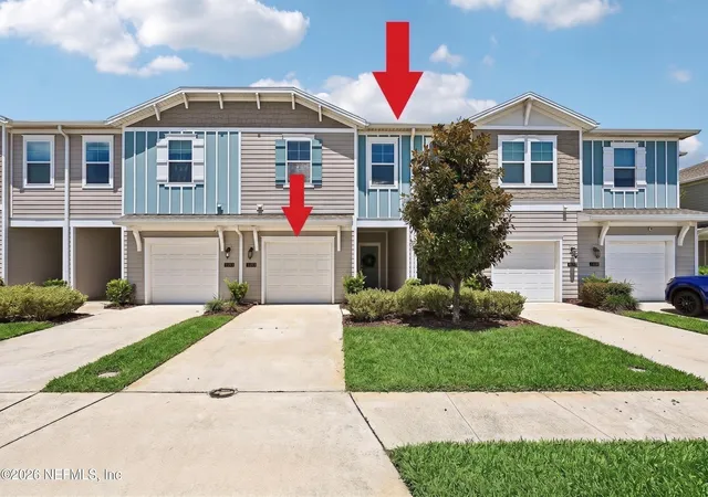 Photo 2 of Townhouse for sale at 1139 Beach Dune Dr, Jacksonville, FL 32233 | MLS# 2154048 | Listing updated on 2026-09-16