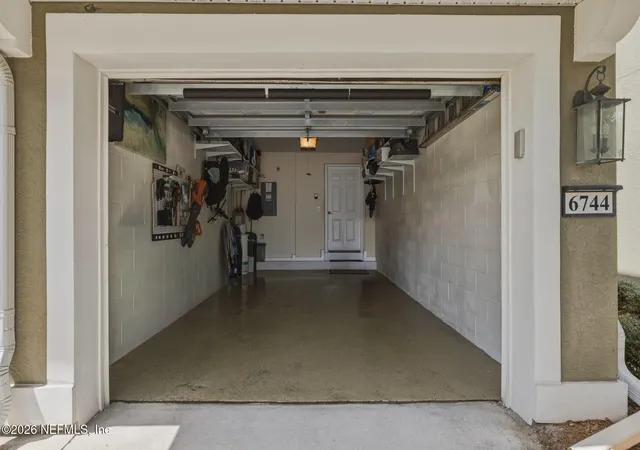3rd image of 6744 White Blossom Cir, Jacksonville, FL 32219